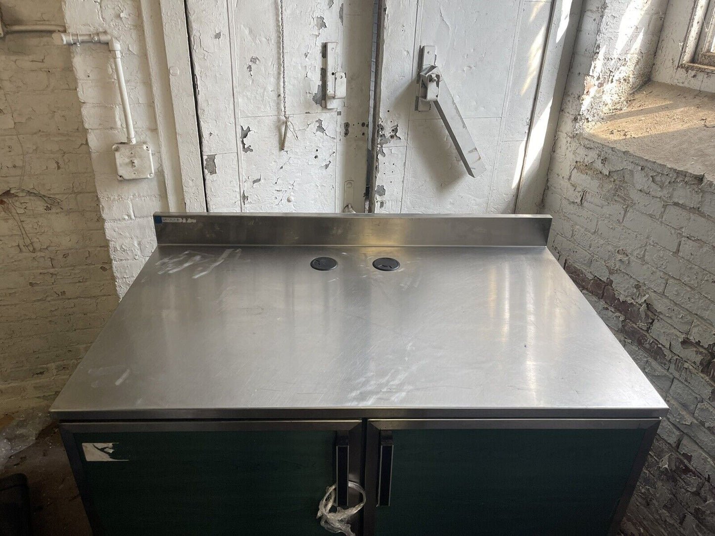 DUKE 48” COMMERCIAL STAINLESS SUBWAY COUNTER